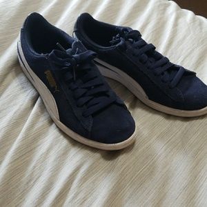 Blue/white Puma shoes